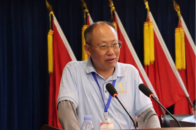 公司召開三屆一次職工代表會(huì)、三屆工會(huì)會(huì)員代表會(huì)