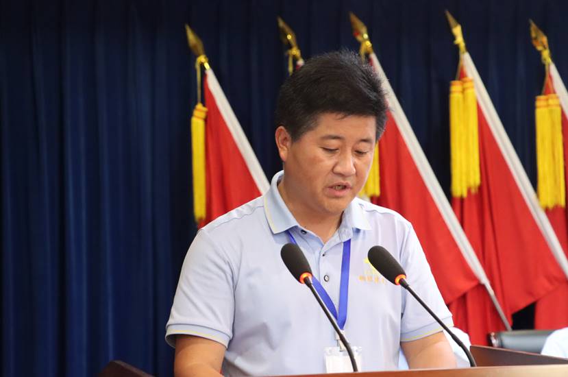 公司召開三屆一次職工代表會(huì)、三屆工會(huì)會(huì)員代表會(huì)